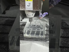 Gravação em placa acrílica de 100 mm de espessura