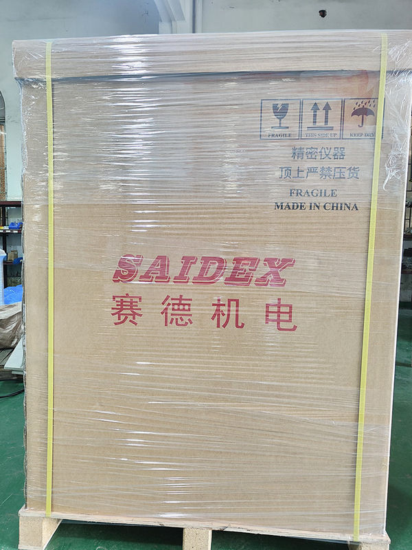 Máquina de recorte de acrílico para folha de material isolante termoplástico de acrílico Pmma Pom etc.