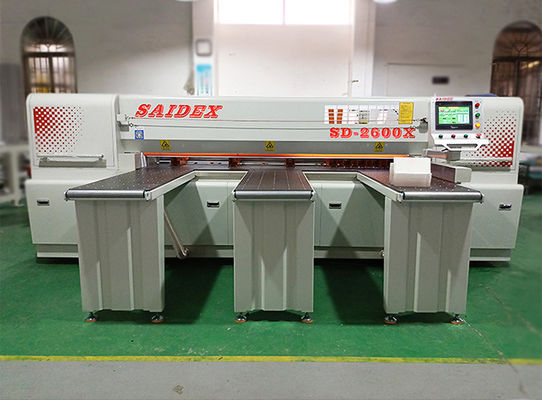 Máquina de corte de acrílico CE de alta precisão com comprimento de serra de 2600 mm
